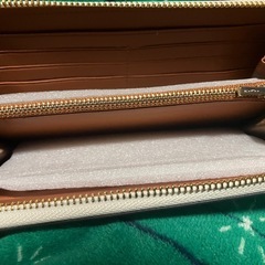 COACH 花柄　長財布の画像