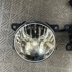 86 ZN6 BRZフォグランプ左右セットの画像