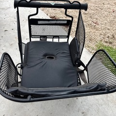 自転車で幼児を乗せる荷台の画像