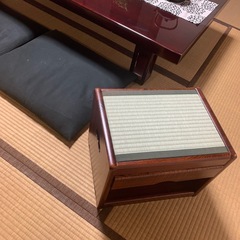 未使用品　畳　椅子　引き出し付き台の画像