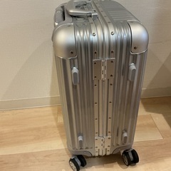 博多区美野島まで来ていただける方・超美品　40L スーツケースの画像