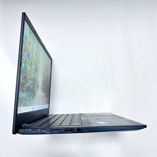 【Office搭載】第11世代 Core i5 × メモリ16GB✨ dynabook G83/HS