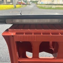 ZVW30プリウス後期 純正リアスポイラー　塗装ベースに！の画像