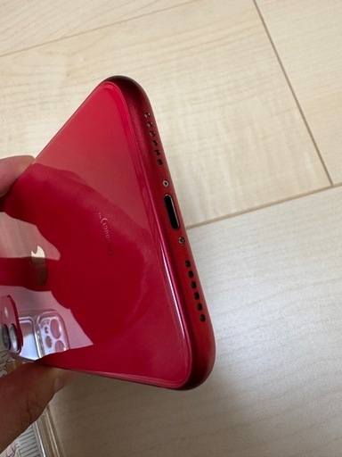 美品　Apple iPhone 11 レッドRED 本体　64GB simフリー