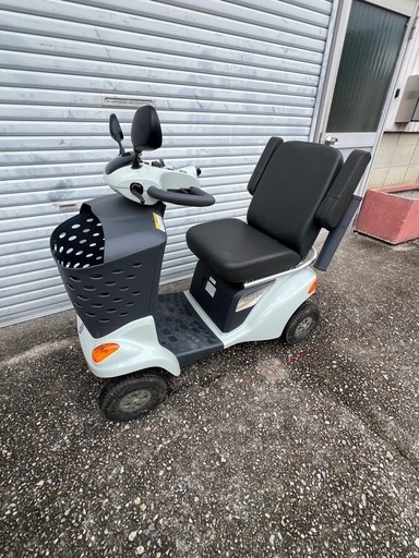 スズキセニアカー電動車椅子