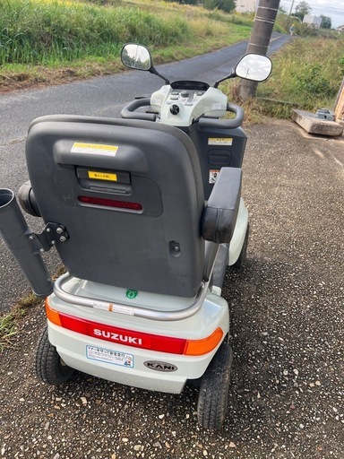 スズキセニアカー電動車椅子