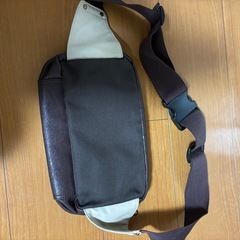 ショルダーバッグの画像