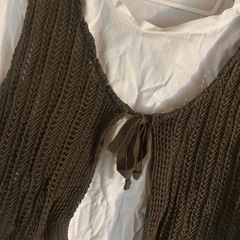ZARA Tシャツの画像