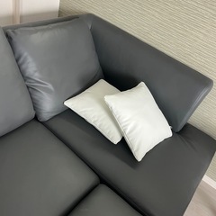 【値下げしました】コーナーソファー 三人掛けの画像