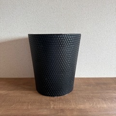 ゴミ箱の画像