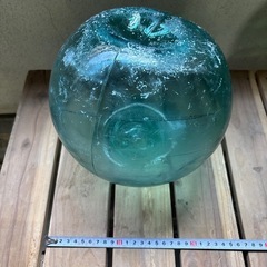ガラス玉大小2個まとめの画像