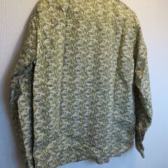長袖シャツ　ブロック柄　カーキ　Mの画像