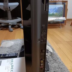 東芝REGZA 32型テレビの画像