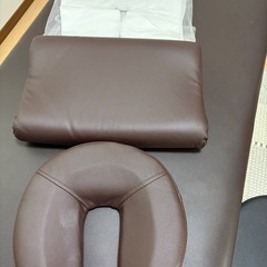 施術ベッド・イス・枕等セットの画像