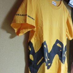 チャーリー・ブラウン Tシャツ　　イエロー　　Sの画像