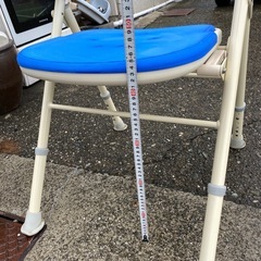 中古　安寿　シャワーチェア　肘掛け　介護用　　風呂の画像