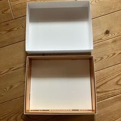⭕️しっかりしたお菓子の空箱の画像