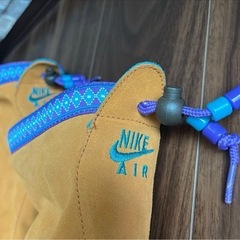 【美品】NIKE スエード調ブーツ パープルソール 個性的デザイン　24.0cmの画像