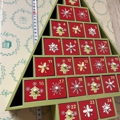 美品 クリスマス ツリー型 アドベントカレンダー 木 ウッド カレンダー お菓子の画像