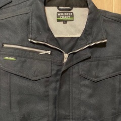【使用1回】ワークマン作業着2着
の画像
