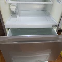 ジャンク冷蔵庫 375L 譲ります2015年 TOSHIBA (nyaruta) みらい平の