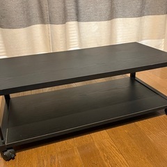 テレビボードの画像
