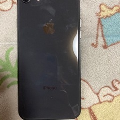 当日お渡し可能ジャンク品Apple iPhone 8 スペースグレイ64GBケース付きの画像