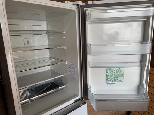 冷蔵庫】REFAGE ・3ドア・319L・2022年製 冷蔵庫】REFAGE ・3ドア