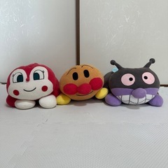 アンパンマン・バイキンマン・ドキンちゃん ぬいぐるみセット の画像