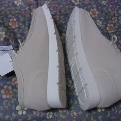 未使用 GAP メンズ ワラビーシューズ ベージュ （27.0㎝）GPM82356 お譲りします。の画像