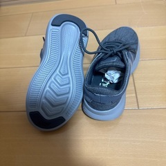 ニューバランス　シューズの画像
