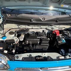 本土仕入れ車！青と白の２トーンカラー！スズキ　ハスラーの画像