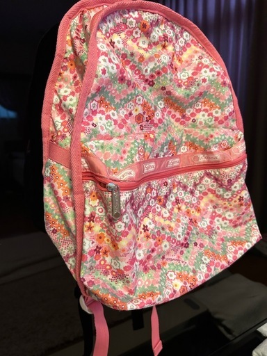 花柄リュック・バックパック　レスポートサック 高さ40マチ18センチ