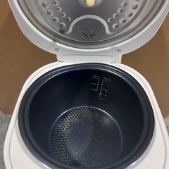 炊飯器
の画像