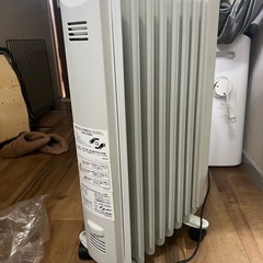 デロンギ　オイルヒーターの画像