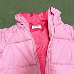 女の子 キッズ 中綿ジャケット ピンク 100サイズ 美品の画像