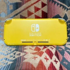 任天堂 スイッチライト イエローの画像