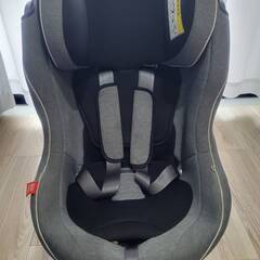 LEAMANチャイルドシート【新生児～～18kg】値下げ相談可の画像