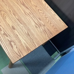 J001) ⭐︎美品⭐︎ ダイニングテーブル　テーブル　アクタス　天然木　木製　オーク材　 の画像