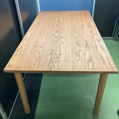J001) ⭐︎美品⭐︎ ダイニングテーブル　テーブル　アクタス　天然木　木製　オーク材　 の画像