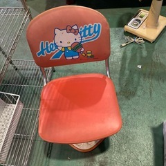 くろがね工作所 学習椅子 キティちゃん 1976年 昭和レトロ の画像