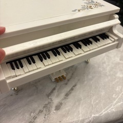 オルゴール　マジカルクリスマスピアノの画像
