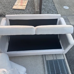 ソファー
の画像