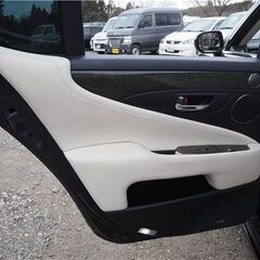 安心の１年保証付き 距離無制限！中古車販売 カーメル福島本店 　平成20年　 ラクサス　ls 　130000㌔の画像