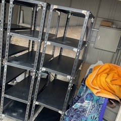 大きい方3個決まりました^_^スチールラック　1個1500円　中古　在庫4個の画像