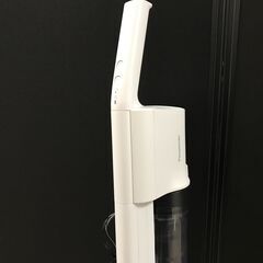 Panasonic パナソニック コードレス掃除機 MC-SB33J 充電式 2024年製 動作品 25j菊STの画像