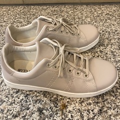 【美品】オフホワイトシューズ Ｌsize（24cm）の画像