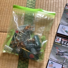 戦闘機プラモデルの画像