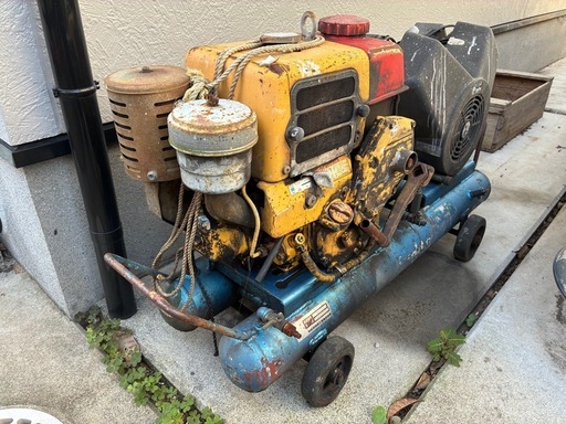 お話中
値下げ致します。ディーゼルエンジン式エアーコンプレッサー