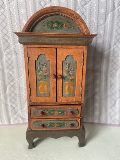 ドール用 家具 木製 収納棚 収納箪笥 食器棚 カントリー風 アンティーク家具 1/6 ドール ネオブライス ビスクドール 中古品